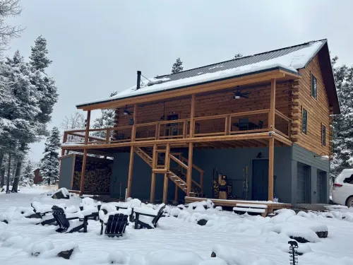 Bear Necessities Lodge on Ski Mountain • Fire Pit, Large Deck, Grill & Wildlife