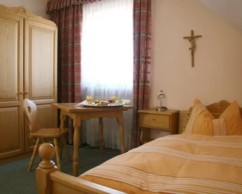 Landgasthof Stangl Hotels in Moosinning
