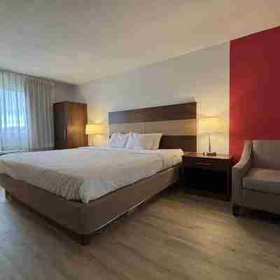 Ramada by Wyndham Effingham Rooms