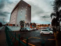 IBIS JATAI SHOPPING - 駐車場