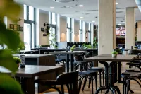 Hotel Kiel-Schwedenkai - breakfast