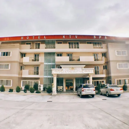 Grand Hoyah Hotel