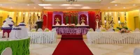Royal Garden Hotel