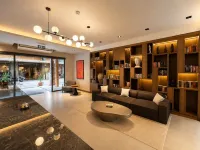 Delfino Apart Hotel - Condos