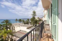 Hôtel Vacances Bleues Balmoral - con vistas al mar