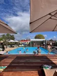Cambridge Top 10 Holiday Park - С бассейном