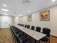 Comfort Inn & Suites Hotels in Clarington