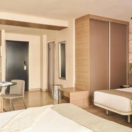 Ona Marbella Inn