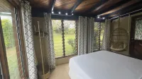 Vale Sekoula, Private Villa on the Ocean with Pool and Air Conditioning - Homestays