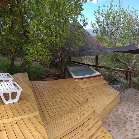 Thulani Game Lodge and Eco Estate