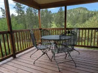 Cozy Aspen Cabin with Private Hot Tub nestled in the Central Black Hills - Chalets