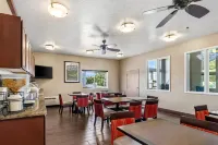 Comfort Inn Elko - breakfast