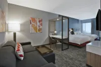 查塔努加北奧特華SpringHill Suites酒店 - 停車場