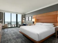 Sheraton Virginia Beach Oceanfront Hotel Hotels near Navy Seal Monument