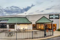 Delta Hotels Mount Pleasant - parking