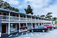 Pelican Inn Monterey - โมเทล