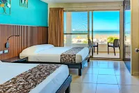 Hotel & Suites Domani - Pools