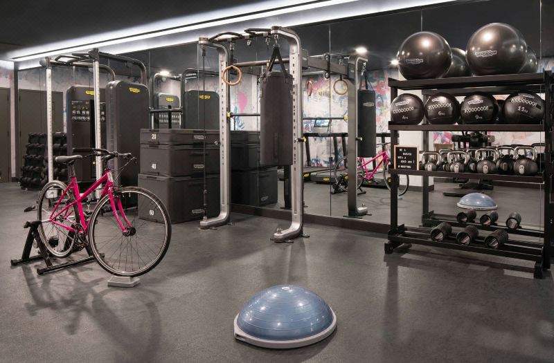 Moxy Austin - University photo 3