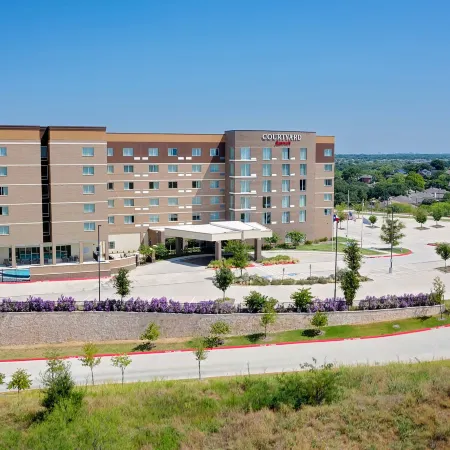 Courtyard Dallas Carrollton and Carrollton Conference Center