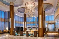 Teaneck Marriott at Glenpointe - parking