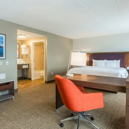 Hampton Inn & Suites Chicago-Libertyville