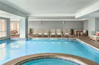 Renaissance Shoals Resort & Spa - Pools