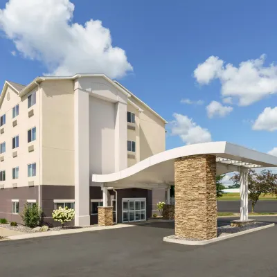 فيرفيلد إن باي ماريوت إيري ميل كريك مول Hotels near بريسك آيسل إستيت بارك