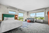 Home2 Suites by Hilton Pigeon Forge - Pet friendly