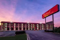 Red Roof Plus+ Huntsville - Madison - 2-Star