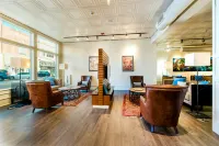 Hotel Florence, Tapestry Collection by Hilton - parcheggio