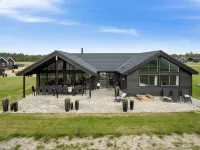 5 Star Holiday Home in Norre Nebel - parking