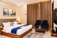 Radiant Blu Hotels Sec-70 - 新