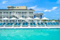 Mahalo Cape May - Pools