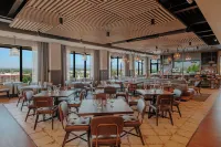 Hotel Longmont - breakfast