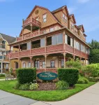 The Ocean Plaza Hotel - 2-Star