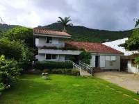 Nômades Vibe da Ilha - Adventure Hostels & Coworking - Hostels