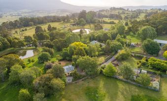 Blackwood Park Cottages Mole Creek