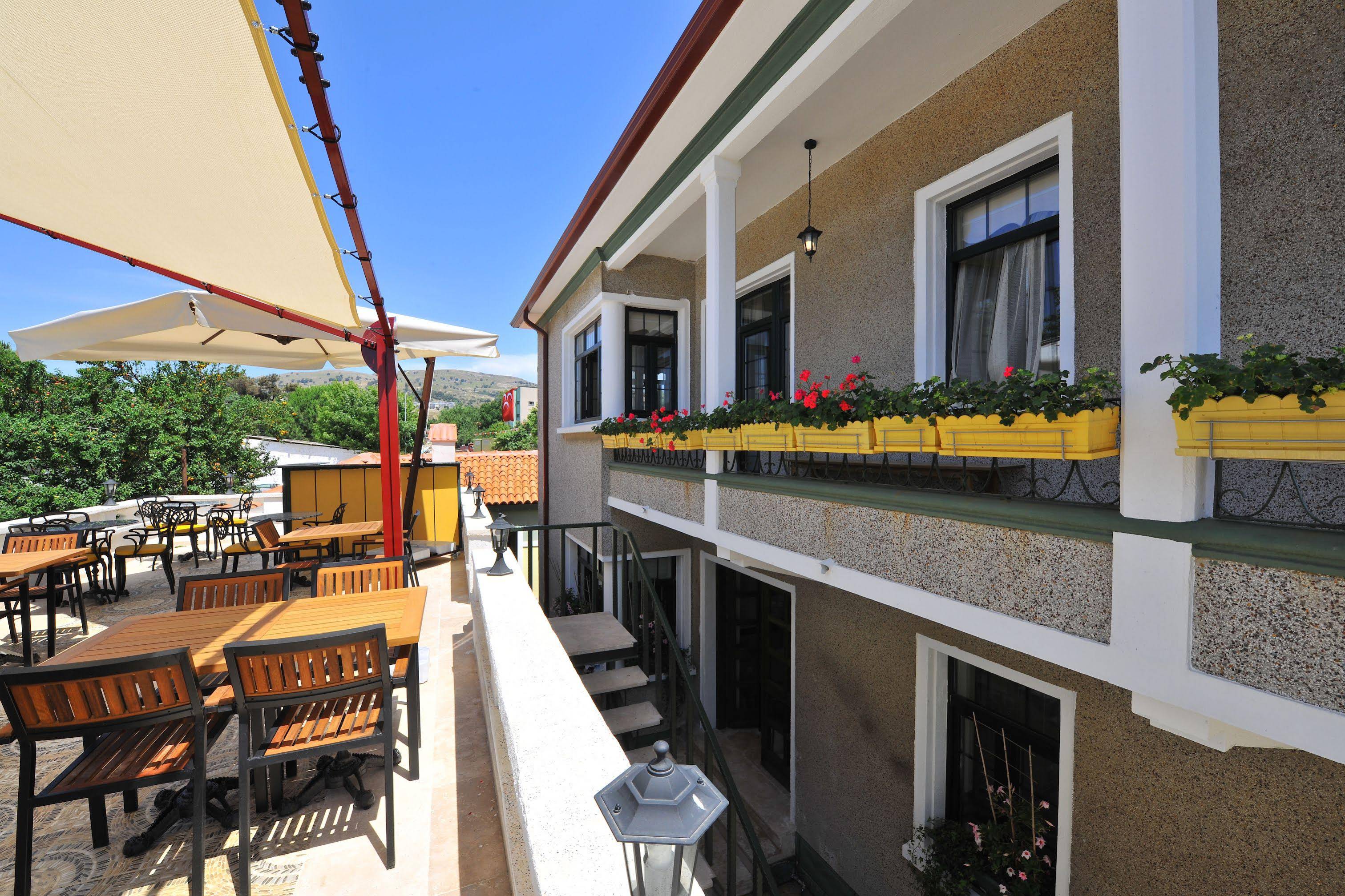 Petrino Gokceada Hotel & Kitchen