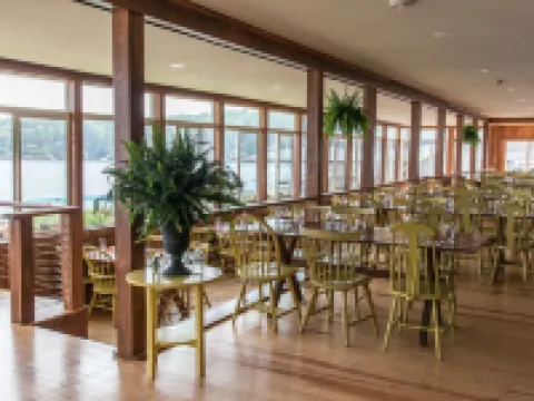 Linekin Bay Resort Hotels in Lincoln County