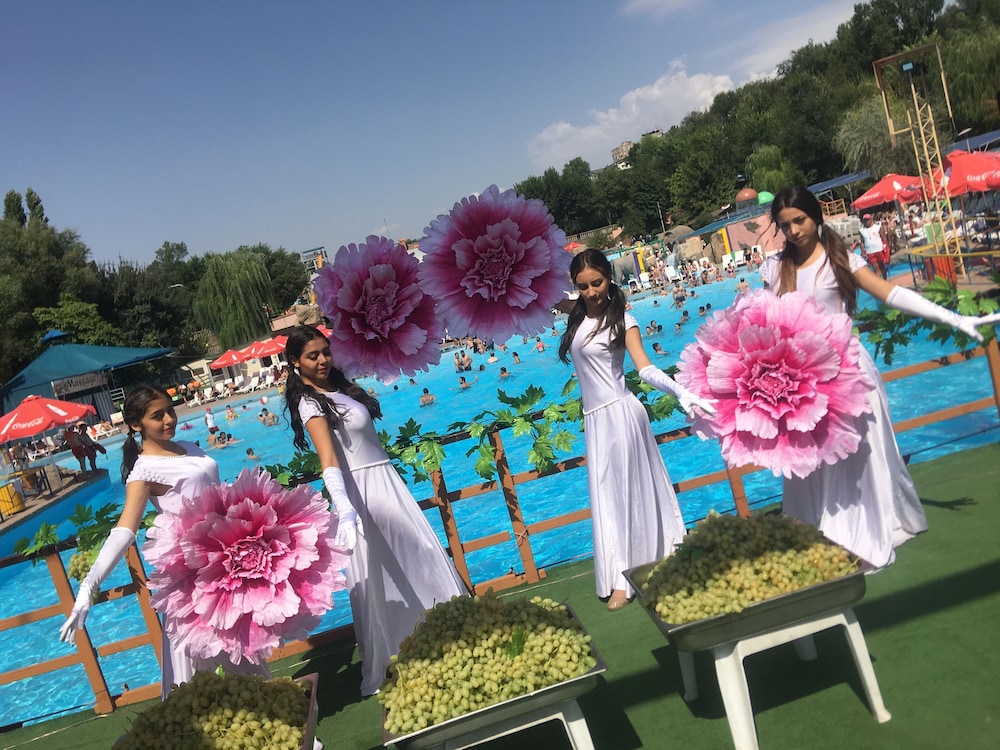 Aquatek Resort & Spa Hotel