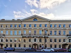 Petr Hotel