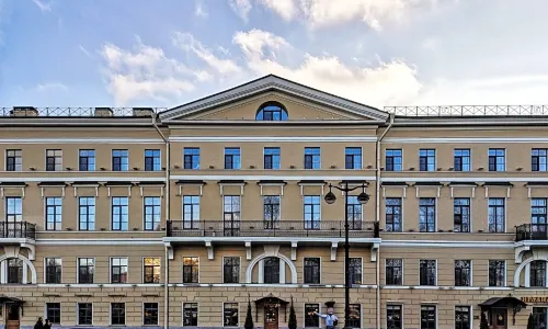 Petr Hotel