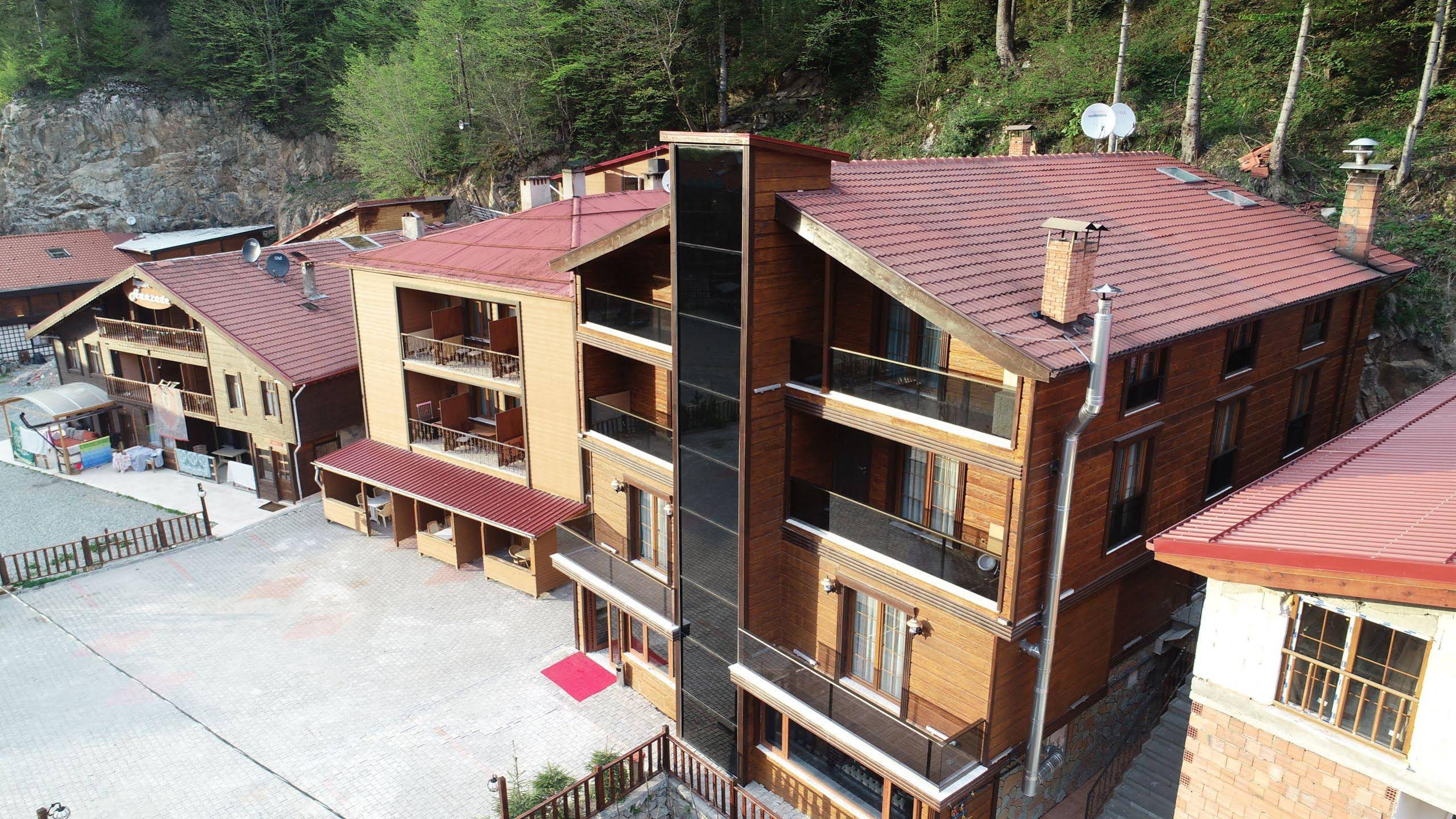 Elif Inan Hotel