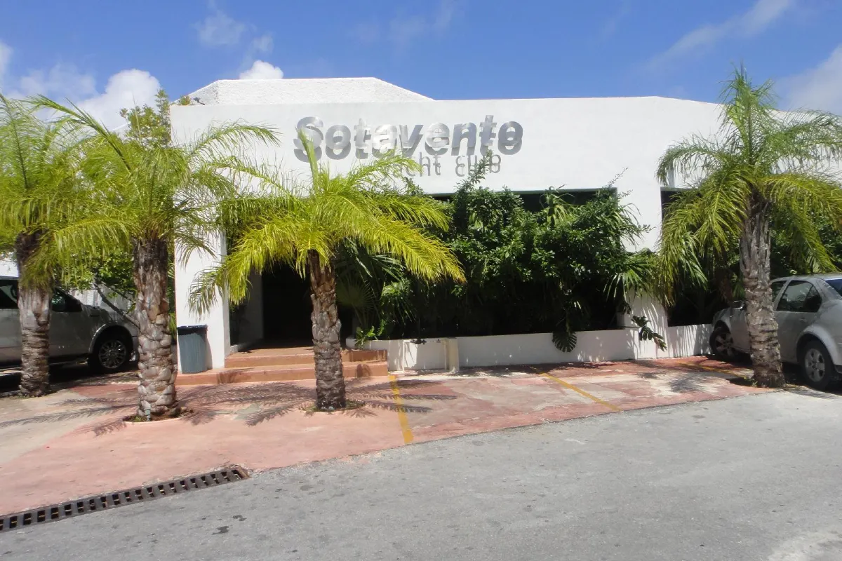 Sotavento Hotel & Yacht Club