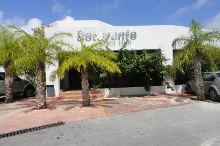 Sotavento Hotel & Yacht Club