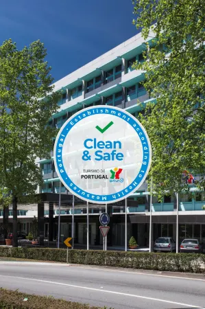 Hotel de Guimaraes Business & Spa Отели рядом с достопримечательностью «Guimarães Historical City Centre»