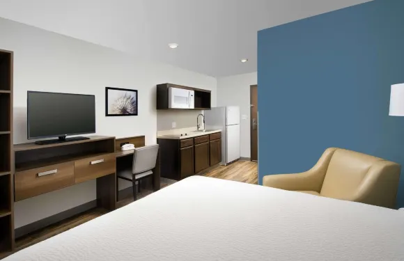 亞特蘭大科尼爾斯伍德斯普林套房酒店