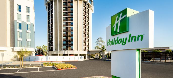 Holiday Inn LONG BEACH AIRPORT by IHG โรงแรมในลองบีช