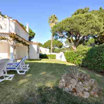 Charming Villa, Private Pool, Walking Distance to Centre, Free AC & Wifi Hotel Exterior