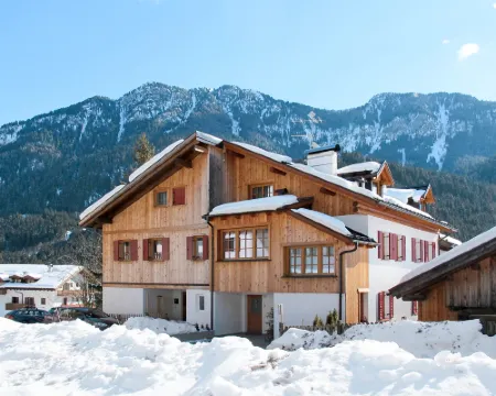 Mantel Hotéis em Mazzin